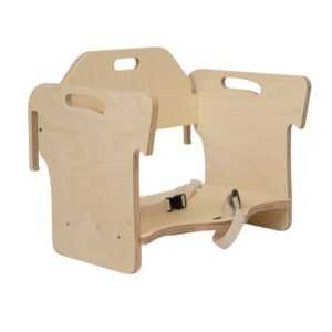 Vue de la chaise haute transformable en bois pour enfant